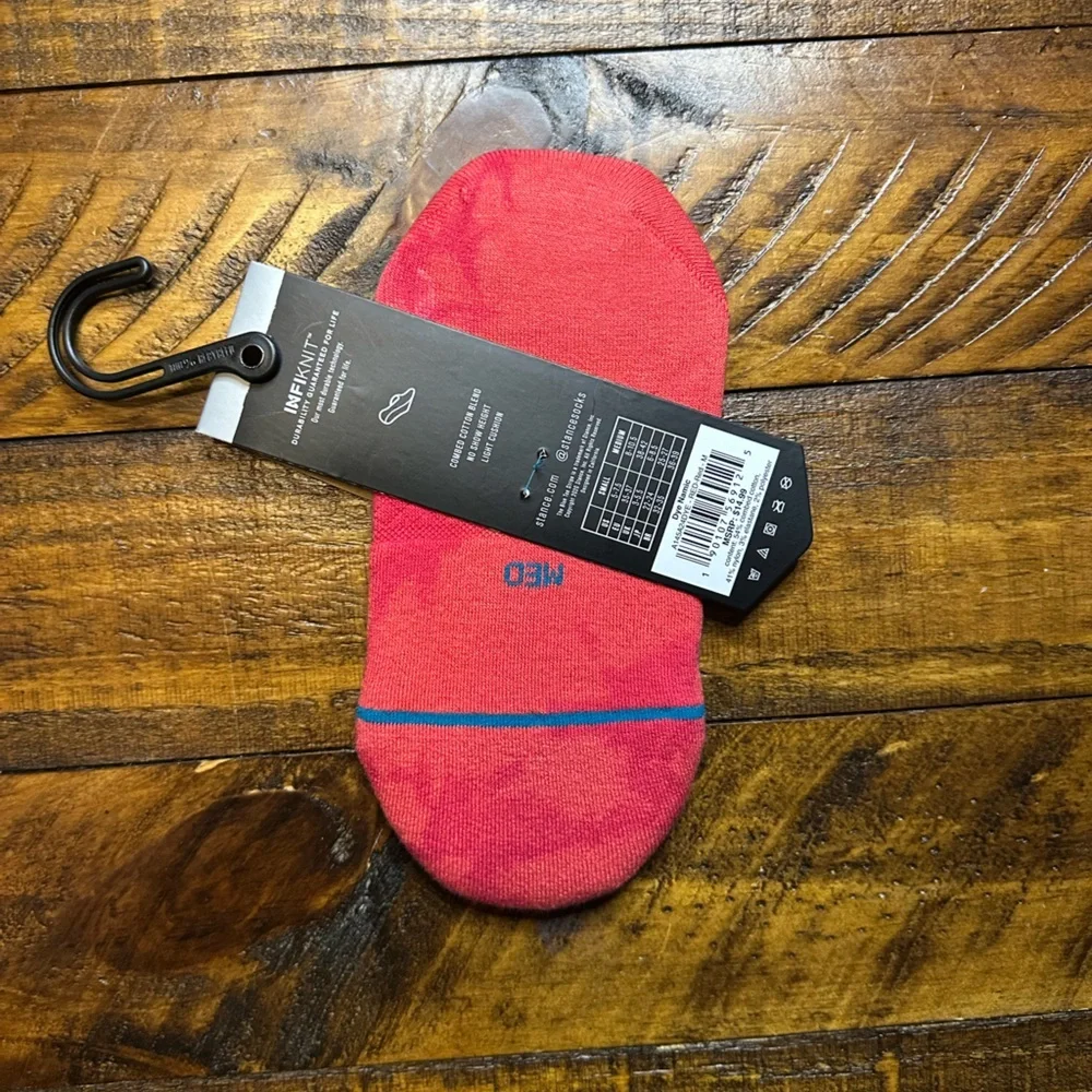 NWT Stance Women's Coral No Show Socks, Size Medium women’s size 8-10.5